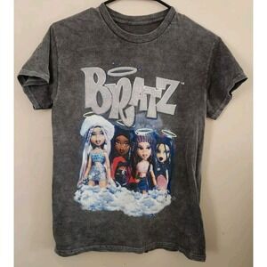 Bratz T Shirt Womens Size S Gray Short Sleeve Crew Neck‎ Casual Ladies